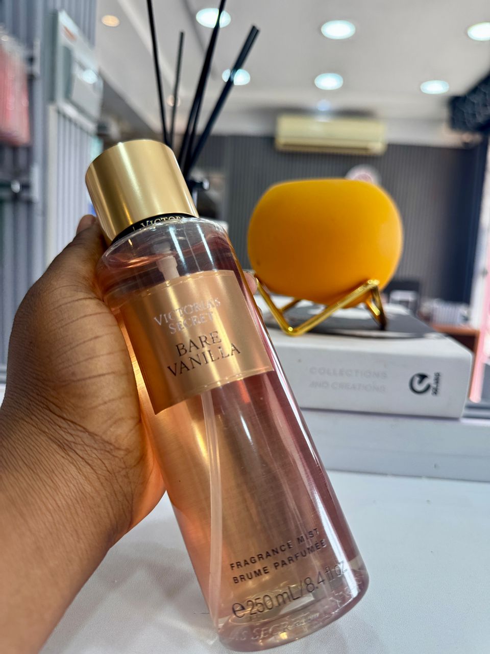 VICTORIA SECRET BARE VANILLA SPLASH