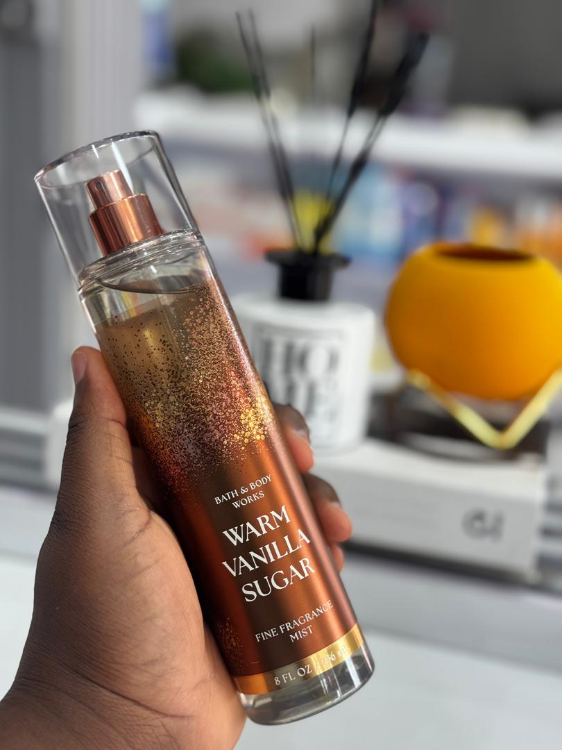 VICTORIA SECRET WARM VANILLA SUGAR