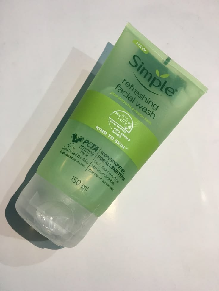 SIMPLE REFRESHING WASH